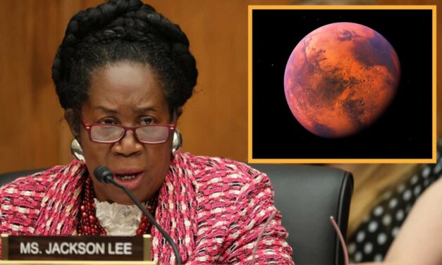 Sheila Jackson Lee Asks Why Elon Musk Wants To Colonize Mars Since It’s Just A Giant Ball Of Spaghetti Sauce