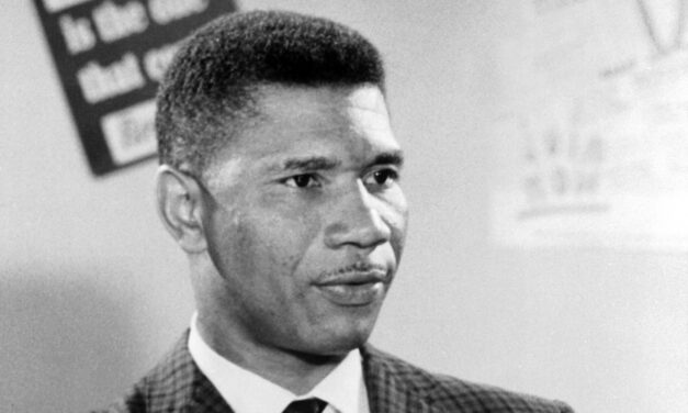 Bennie Thompson applauds posthumous Presidential Medal of Freedom for Medgar Evers