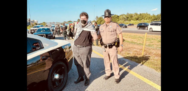 “Queers for Palestine” dorks try to block Florida highway but get arrested 11 minutes later