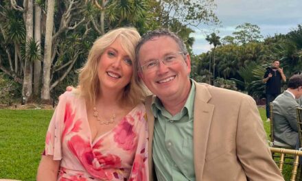 Congressman Thomas Massie announces the passing of his wife: “Thank you for your prayers for our family in this difficult time.”