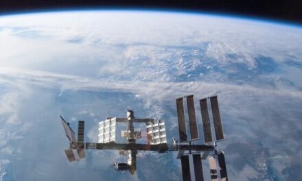 Elon Musk’s SpaceX Wins $843 Million NASA Contract to ‘Deorbit’ International Space Station