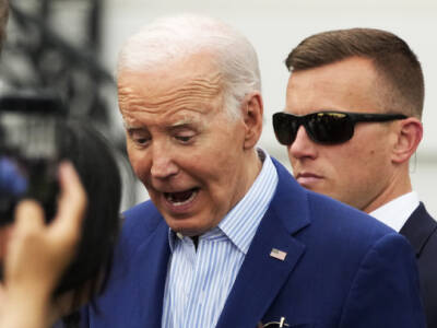 WALL STREET JOURNAL: Biden ‘Losing His Mind’, Falls Asleep Mid-Sentence, Mumbles Incoherently