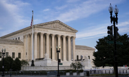 Supreme Court Rules for Jan. 6 Defendant Who Challenged Obstruction Charge