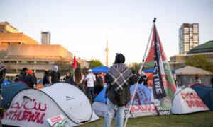 Majority of Canadians Opposed to Pro-Palestinian Encampments on Campuses: Poll