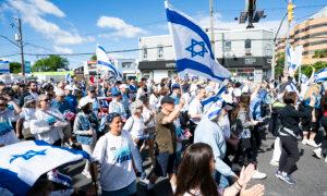 Tens of Thousands Join ‘Walk With Israel’ in Toronto