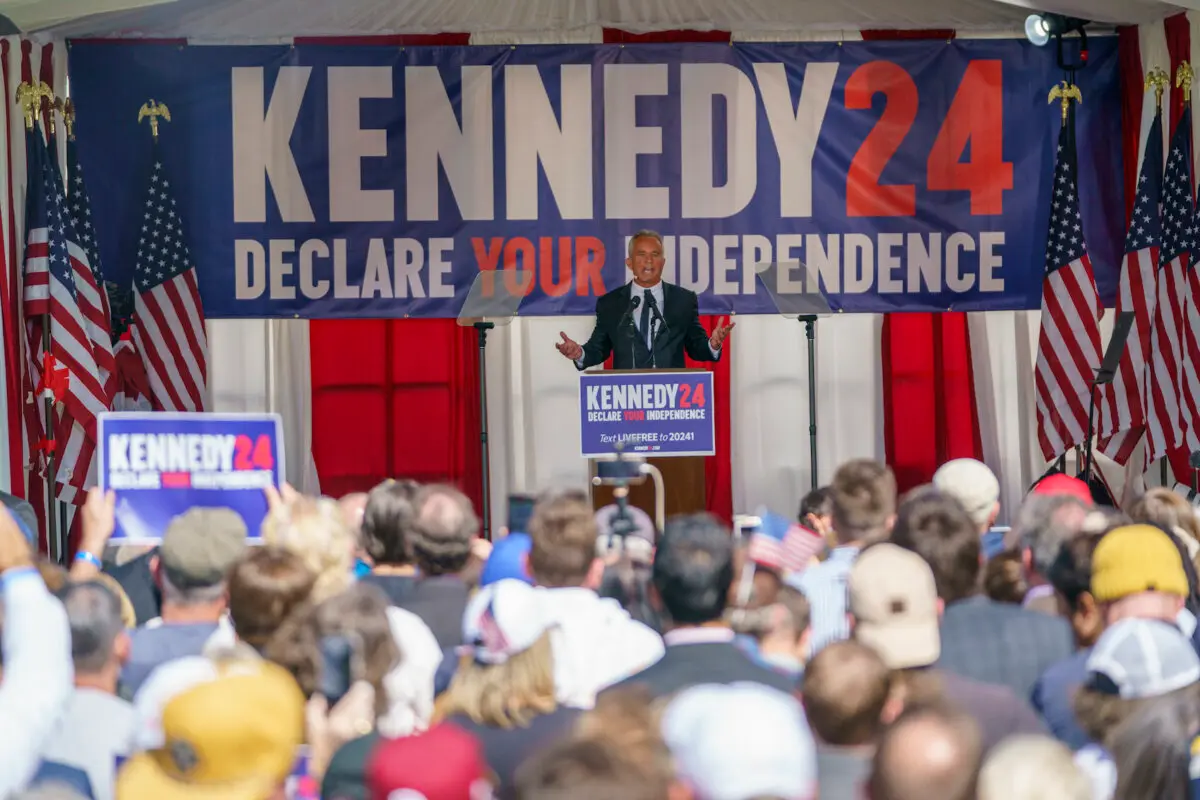 Presidential candidate Robert F. Kennedy, Jr. makes a campaign announcement at a press conference in Philadelphia, Pa. on Oct. 9, 2023. (Jessica Kourkounis/Getty Images)