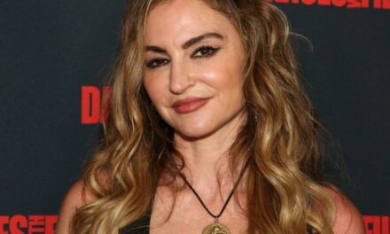 ‘Sopranos’ star Drea de Matteo says Hollywood will ‘take me out into the woods and shoot me for not endorsing Biden’