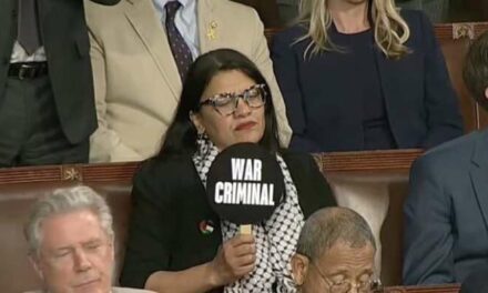 Criminals In Congress Begin Helpfully Holding Signs To Identify Themselves