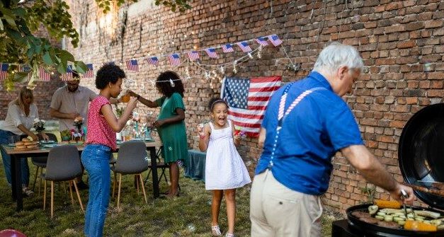 Report: Price of Fourth of July Cookout Reaches ‘Record High’ Thanks to Bidenflation