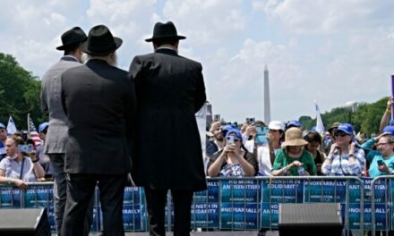 Survey: 49 Percent Believe Antisemitism Is ‘Very Serious Problem’ in U.S.