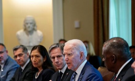 Biden Co-Chair: Biden ‘Has Got a Great Team’ While Trump’s former Officials Don’t Support Him