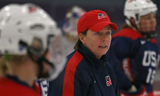 Legendary Former Harvard Women’s Hockey Coach Sues School Over Gender Discrimination
