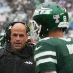 Jets’ Aaron Rodgers, Robert Saleh appear to differ on what issues plaguing offense