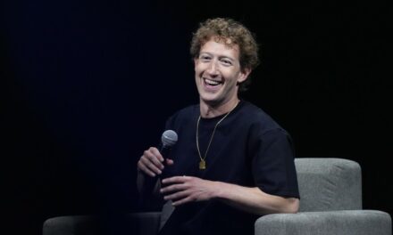 Zuckerberg’s Shift to the ‘Center’