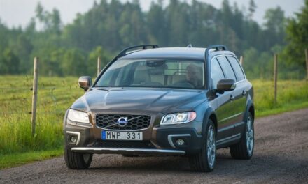 Volvo on Going All EV: Never Mind