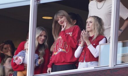 Swifties Go Scorched Earth Over Taylor Swift…Hugging a Trump Supporter