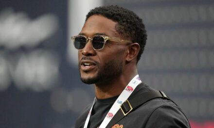 Reggie Bush sues NCAA, USC, and Pac-12 as he seeks NIL compensation from time starring for Trojans