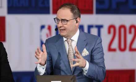 Prominent NBA insider Adrian Wojnarowski exits ESPN, takes job with college basketball program