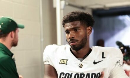 VIDEO: Shedeur Sanders Refused to Shake Opposing QB’s Hand After Big Win