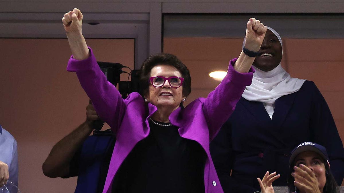 Billie Jean King waves to crowd