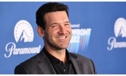 Tony Romo’s Golf Shorts Have Purists Declaring He’s A ‘Bum’