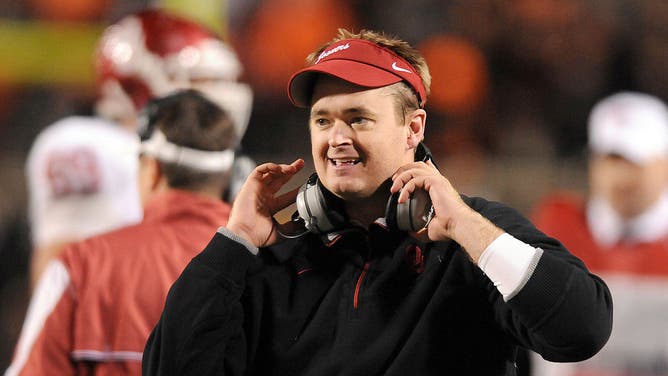 Former Oklahoma QB and assistant coach Josh Heupel will lead his Tennessee Vols into Norman this weekend. 