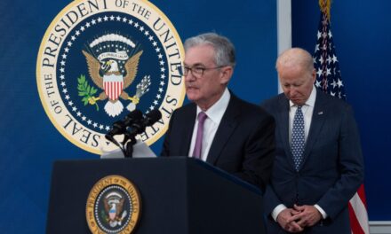 Biden Confusingly Makes False Claim He Never Met With Fed Chair Powell