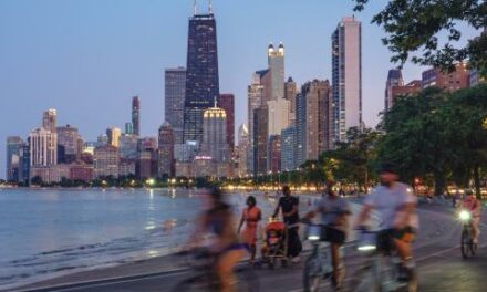 Chicago leads state in mass layoffs, policy researcher says ‘it’s violent crime’