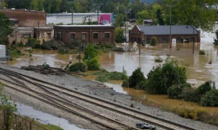 Voting to continue in North Carolina as storm recovery begins