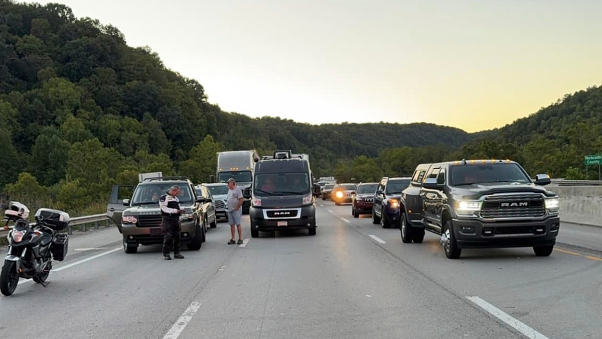 traffic stopped on I-75