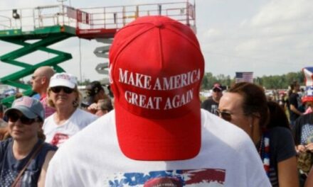 Arizona Cardinals Ripped for Forcing Woman to Throw MAGA Hat in Trash Before Entering Stadium