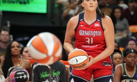 Mystics And Sky Battle For Final Playoff Spot