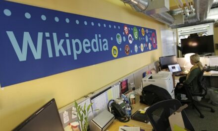 Wikipedia Employs Left-Wing Groups to Edit Controversial Topics