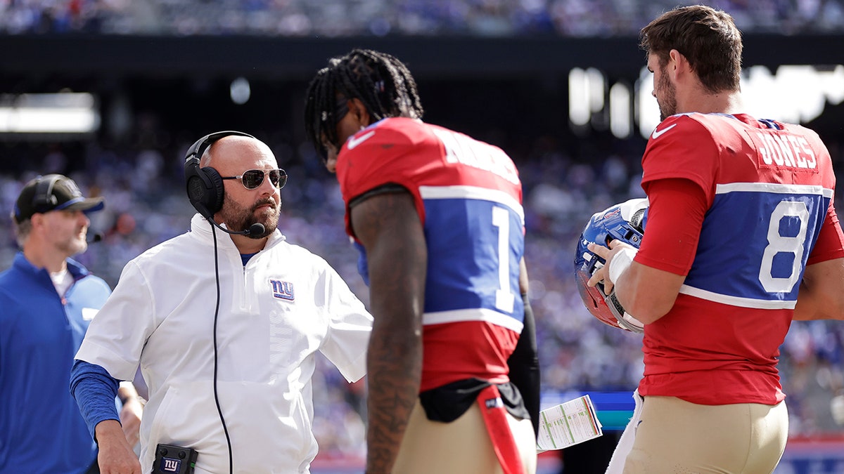 Brian Daboll with Malik Nabers and Daniel Jones