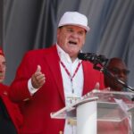 Pete Rose, ‘Hit King’ and All-Star Cincinnati Reds Player and Manager, Dead at 83