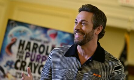 Career suicide? ‘Shazam!’ star Zachary Levi endorses Trump