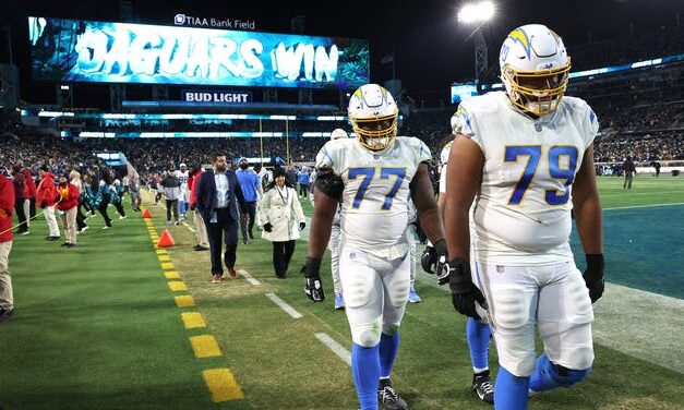 Shawne Merriman Narrates Electric Los Angeles Chargers Hype Video