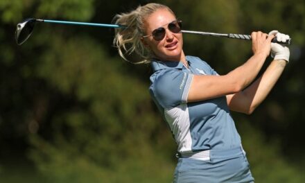 Smokin’ Charley Hull Borrows Fan’s Lighter To Smoke A Cigarette Mid-Round