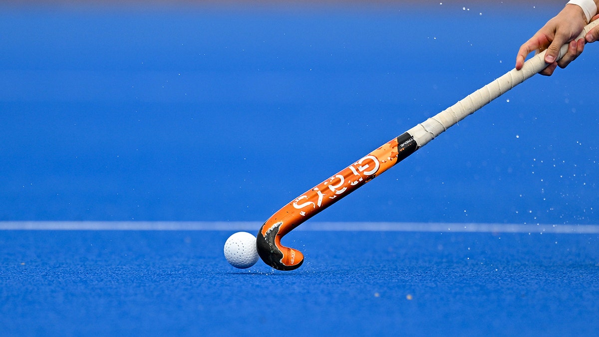 field hockey stick