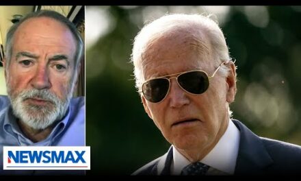 Biden should be pressuring Hamas, not Israel: Mike Huckabee | National Report