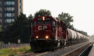 Teamsters Launch Court Appeal of Labour Minister’s Move to End Rail Shutdown