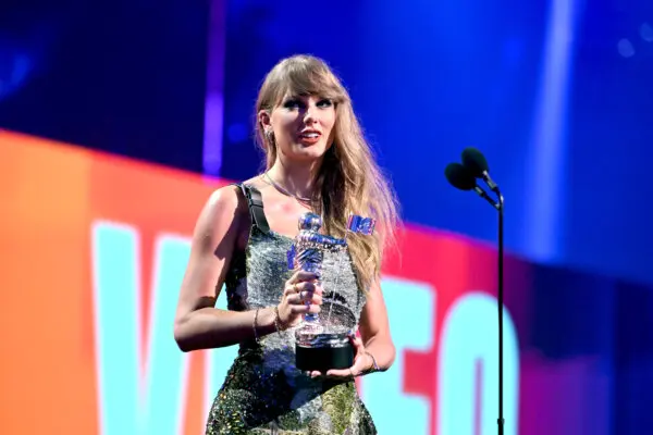 Taylor Swift accepts the Video of the Year award for 