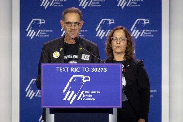 Ronen (L) and Orna Neutra (R) speak at the Republician Jewish Coalition in Las Vegas, Nev., on Sept. 5, 2024. (John Fredricks/The Epoch Times)