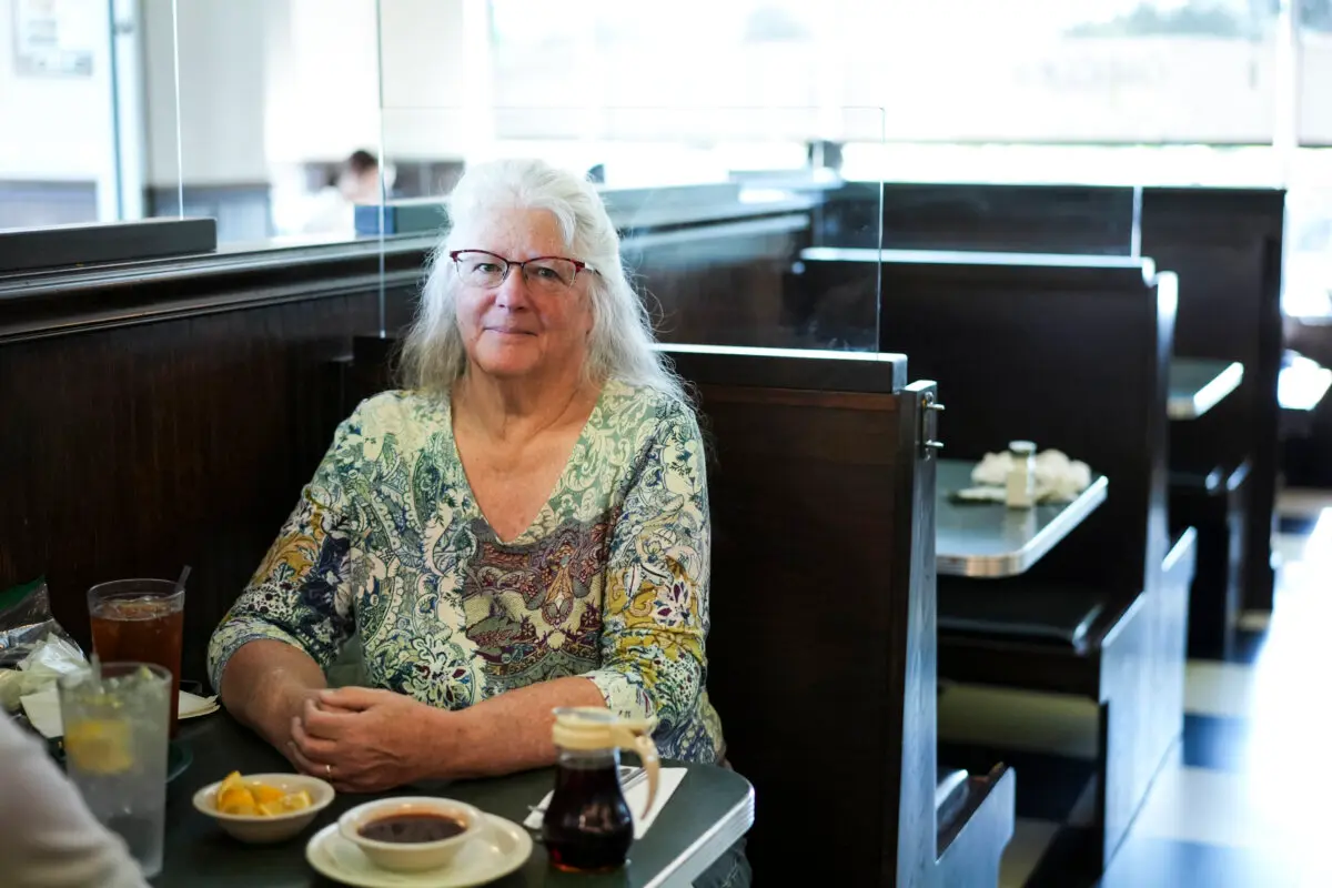 Tina Lucera at a diner in Bensalem, Pa., on Sept. 9. (Samira Bouaou/The Epoch Times)