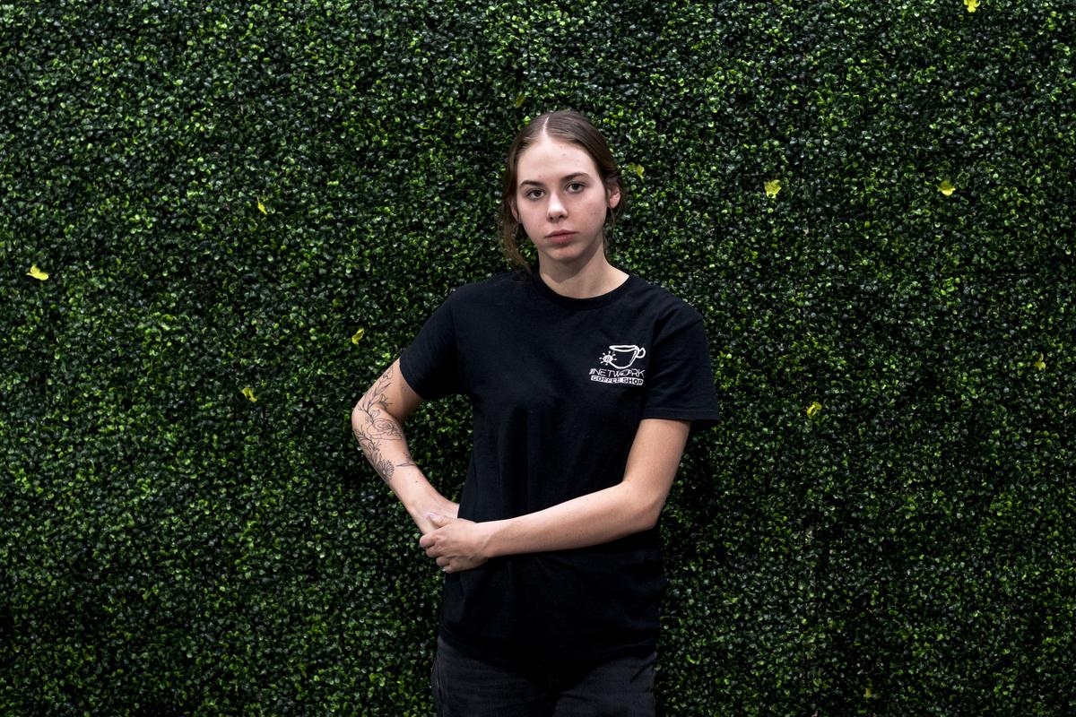 Autumn Boyd at a local coffee shop in Valdosta, Ga., on Aug. 28, 2024. (Madalina Vasiliu/The Epoch Times)