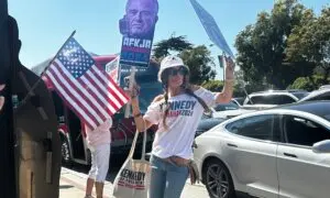 Kennedy Support Alive and Well at Los Angeles Rally Despite Trump Endorsement