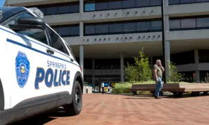 Springfield City Hall in Ohio Evacuated After Bomb Threats