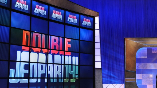 CULVER CITY, CA - APRIL 17: Game show host Alex Trebek rehearses his lines on the set of the 