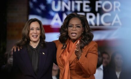 ‘Absolutely Repulsive’: Harris Drunk on Hanging Out With Hollywood Elites, Big-Money Donors