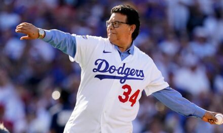 MLB legend Dave Winfield remembers Fernando Valenzuela ahead of World Series Game 1